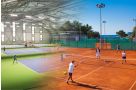Tennis Trainingslager Indoor vs. Outdoor – welche Variante passt zu eurem Team?