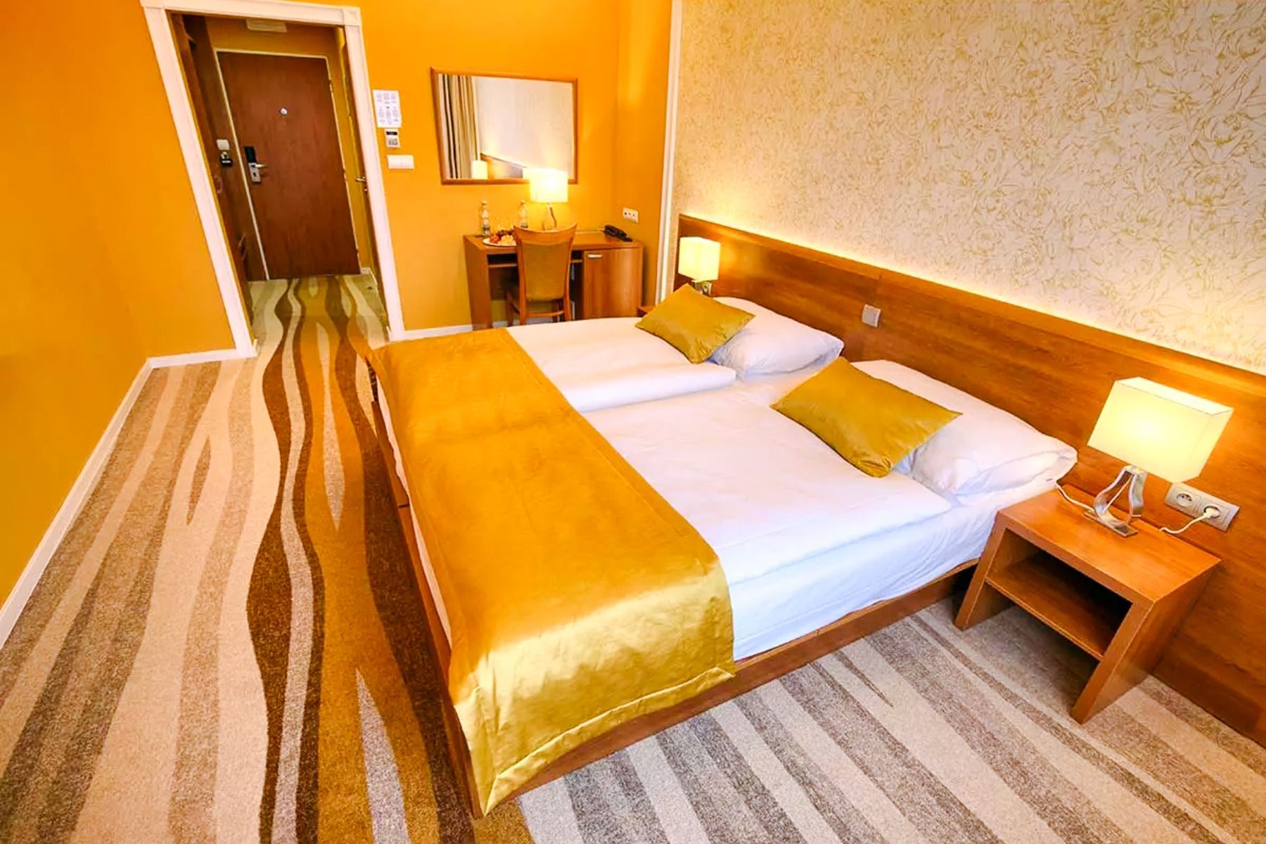 Hotel Avanti
