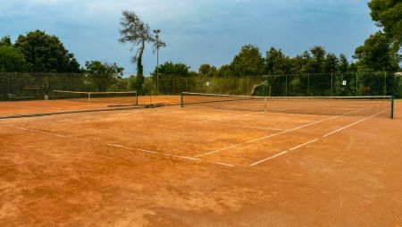 https://www.tennistrainingslager.com/at/media/catalog/product/cache/da432fc9ee79dfca32e073c2235ab4d7/t/e/tennistrainingslager_resort_centinera6_1.jpg