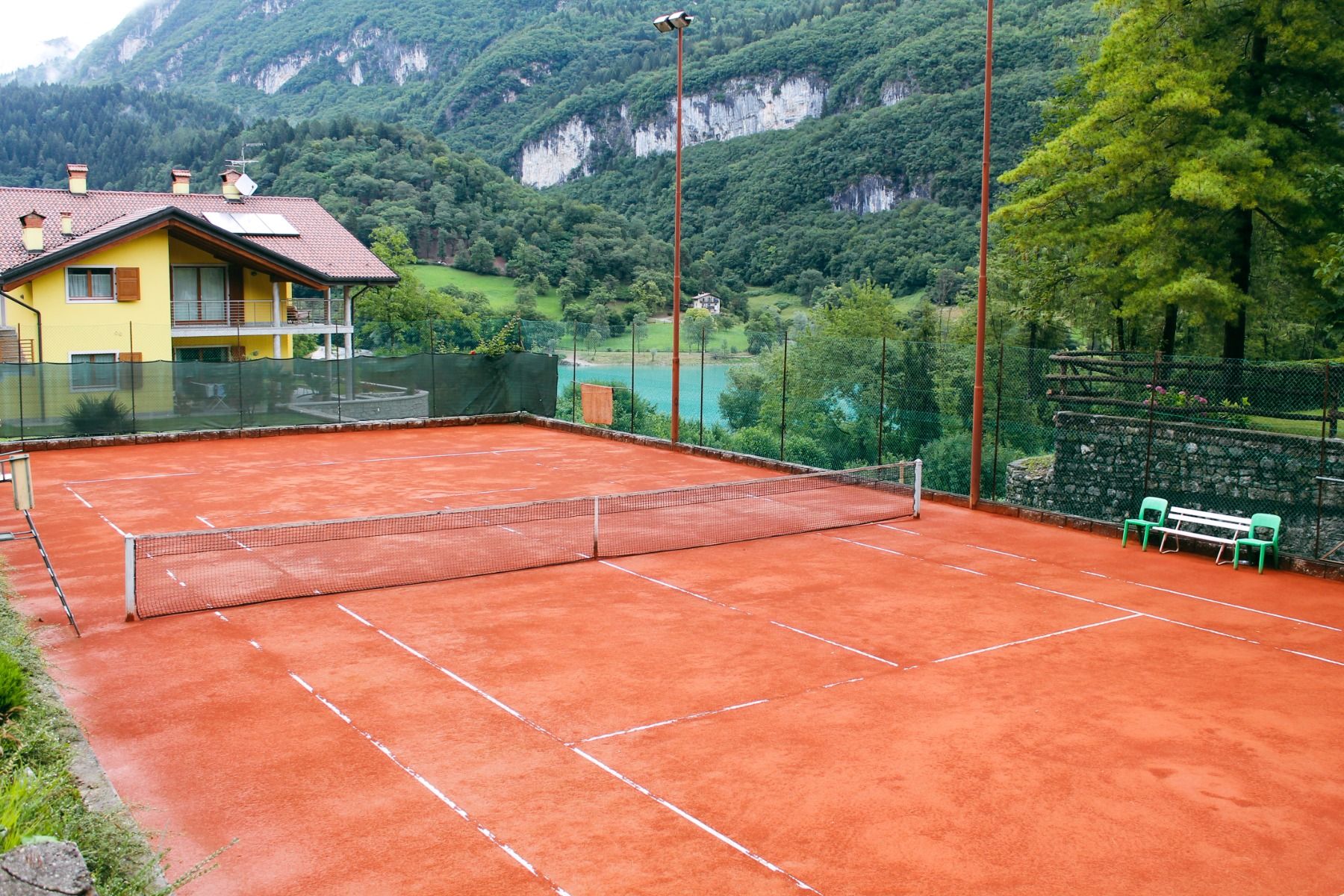 Club Hotel 