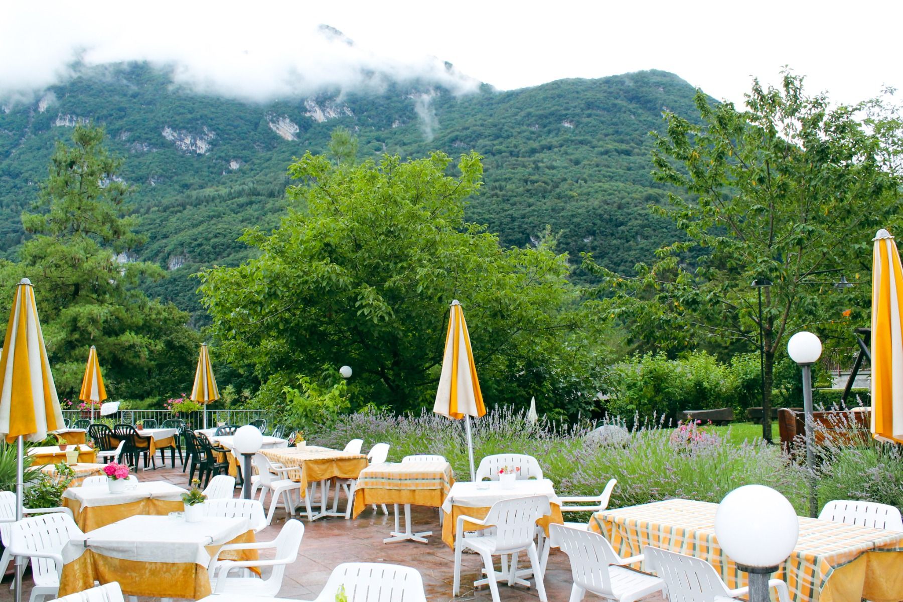 Club Hotel 