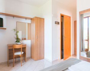 Hotel La Pertica Image four