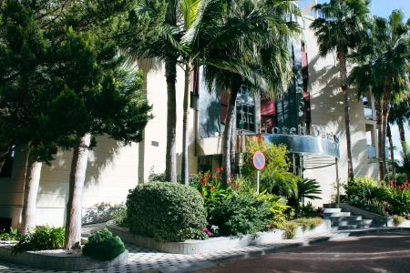 https://www.tennistrainingslager.com/de/media/catalog/product/cache/da432fc9ee79dfca32e073c2235ab4d7/t/e/tennistrainingslager_hotel_daniya.jpg